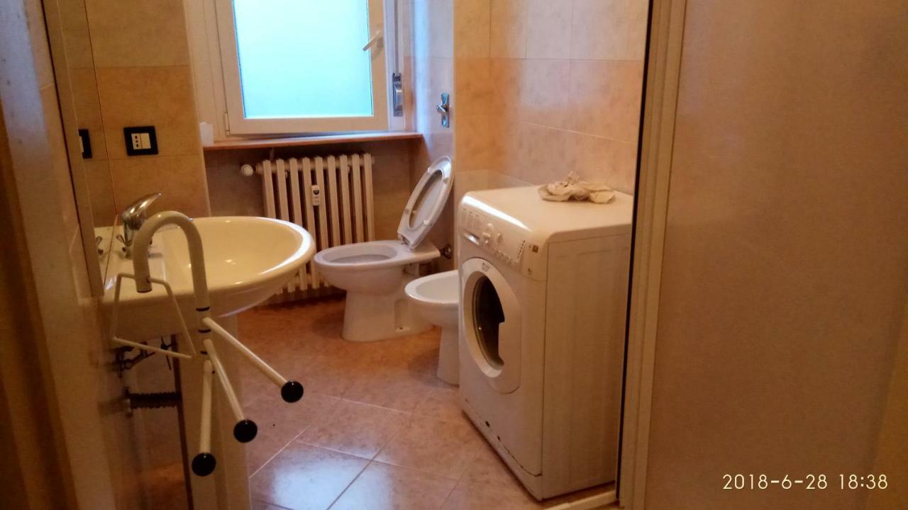 Ferienwohnung Bixio Pavia Exterior foto